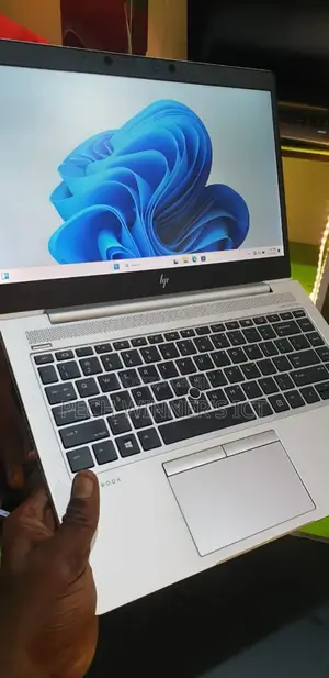 Laptop HP EliteBook 840 G3 8GB Intel Core I5 SSD 256GB