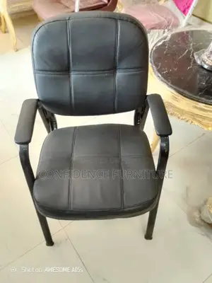 Simple and Portable Four Leg Chair