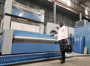 8ft Industrial Calendar Flat Work Ironing Machine 