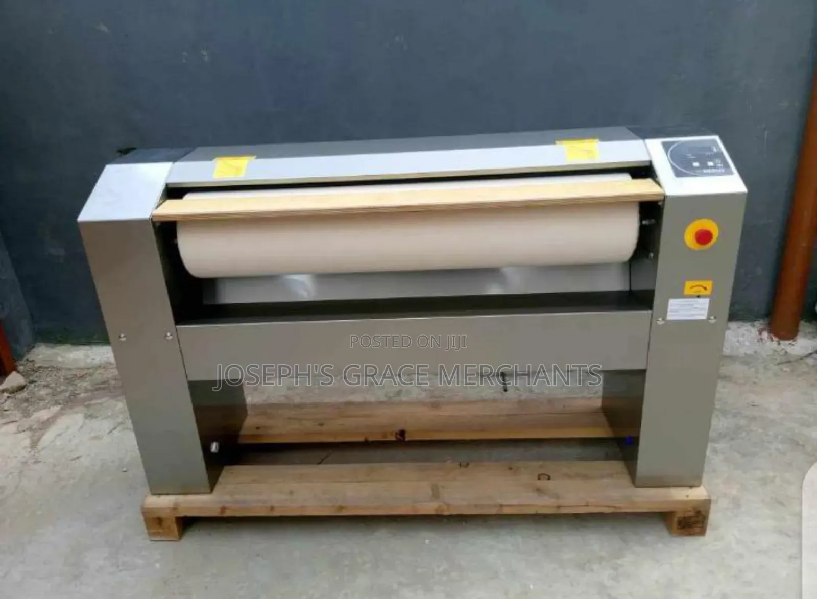 6ft (Domus) Calendar Flat Work Ironing Machine Spain