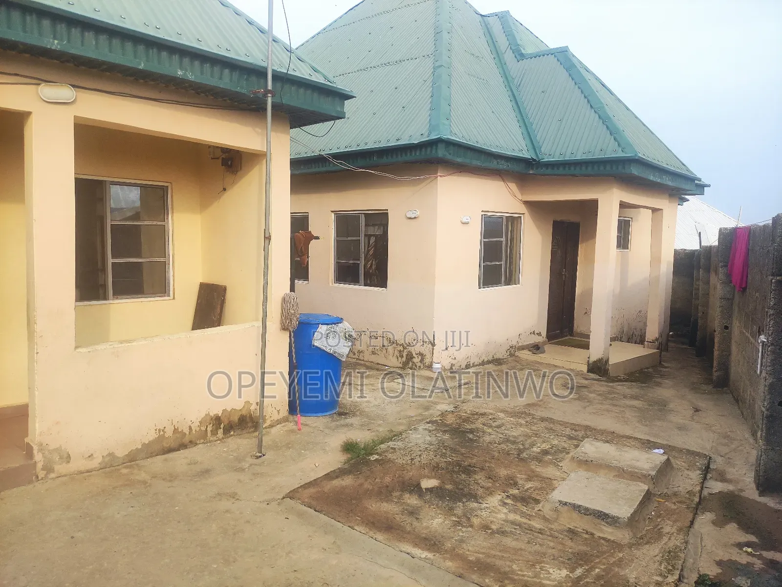 5bdrm Bungalow in Kuje for sale
