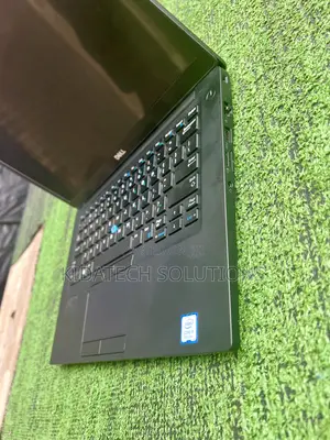 Laptop Dell Latitude 7490 8GB Intel Core i7 SSD 256GB