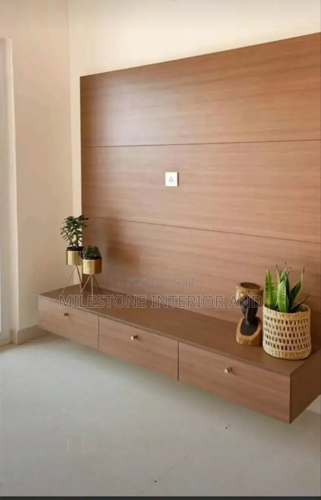 Floating Tv Panel With Suspended Console Segmented Design