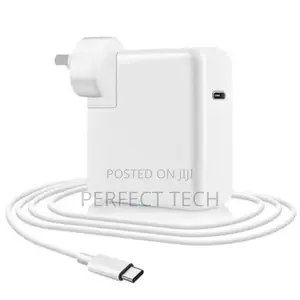 Photo - 87w Macbook USB-C Power Adapter [UK Standard]