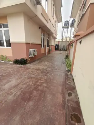 Furnished 4bdrm Duplex in Magodo Phase 1 Gra for sale