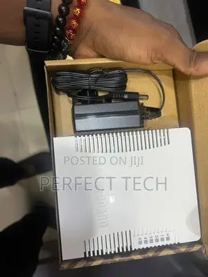 Mikrotik RB951 With 5 Ethernet Ports Poe Output on Port 5