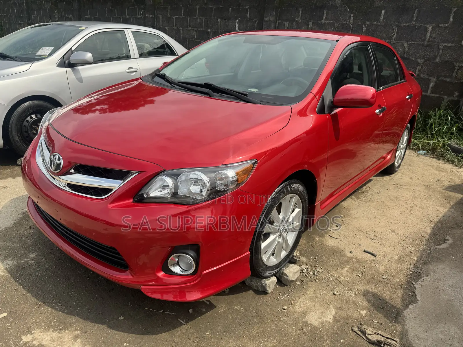 Toyota Corolla 2010 Red