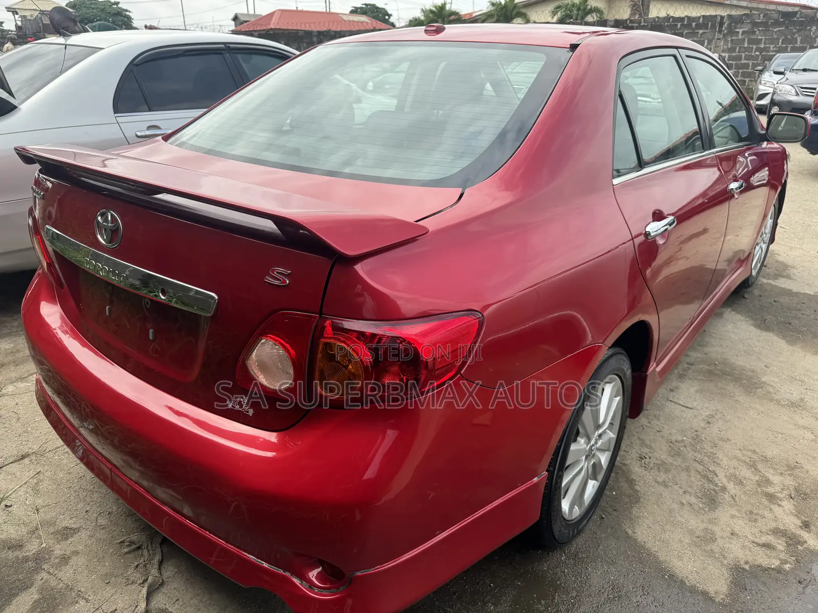 Toyota Corolla 2010 Red
