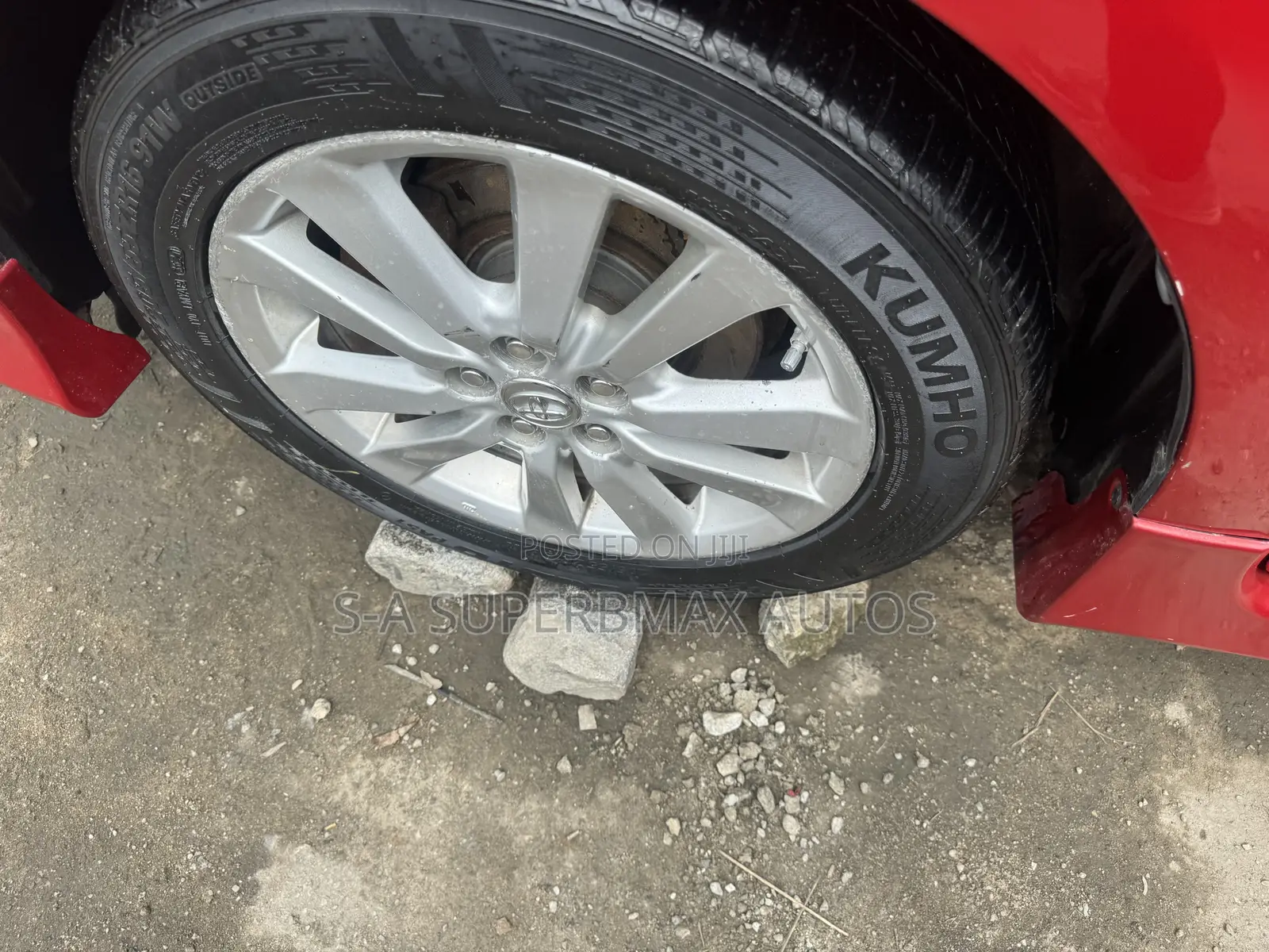 Toyota Corolla 2010 Red