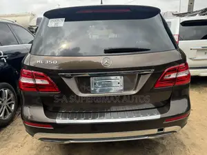 Mercedes-Benz M Class 2014 Brown
