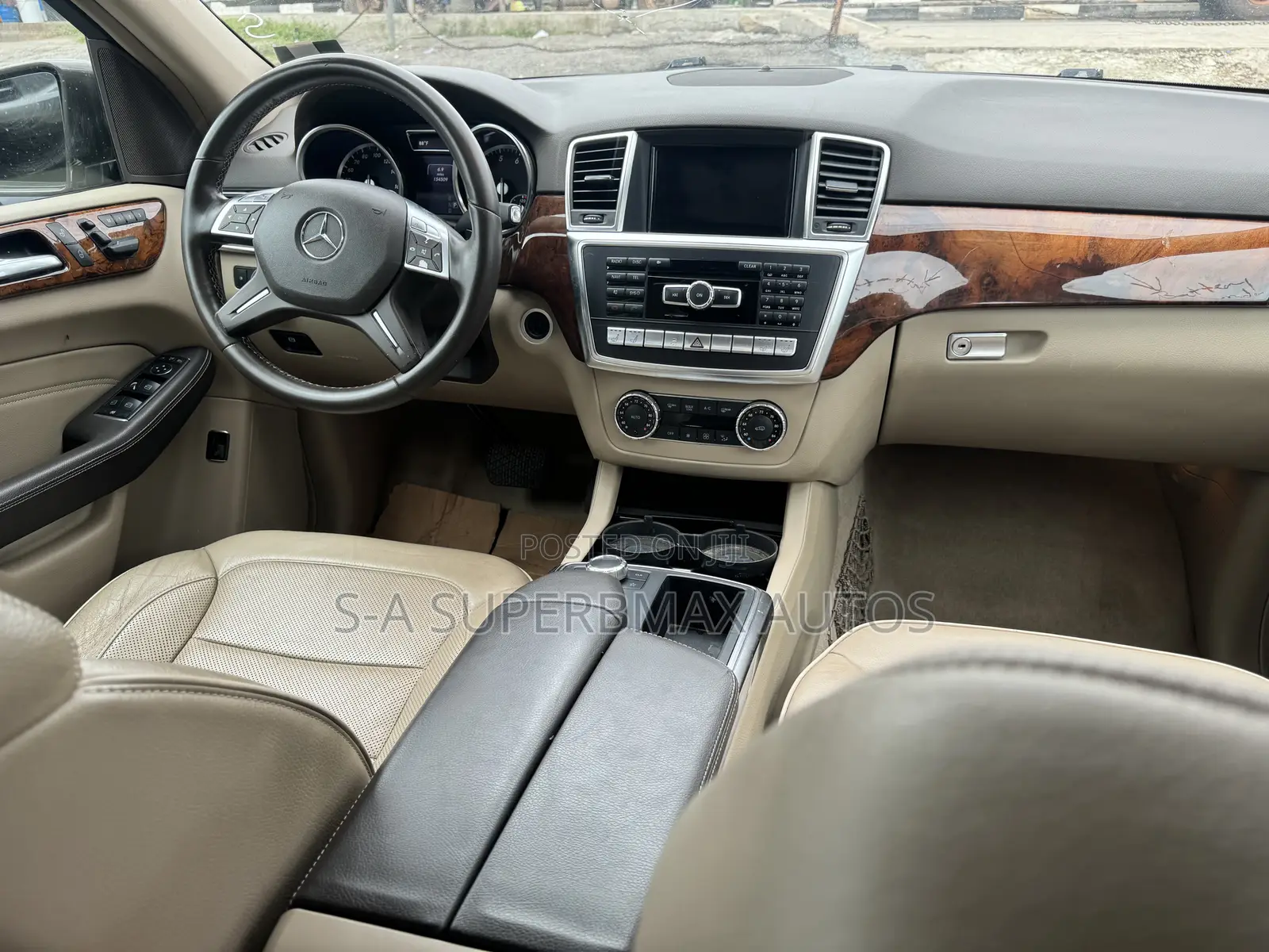 Mercedes-Benz M Class 2014 Brown