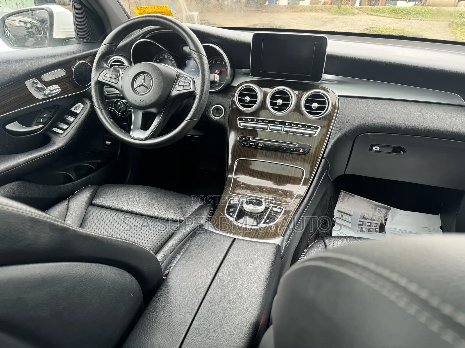 Mercedes-Benz GLC-Class 2017 White