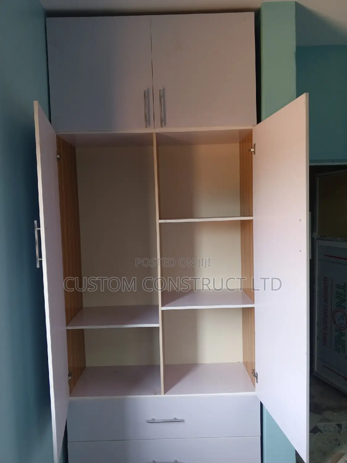 Wardrobe Closet