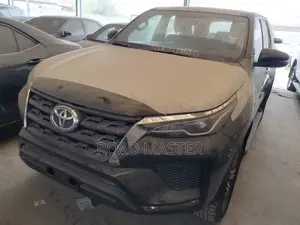 New Toyota Fortuner 2024 Black