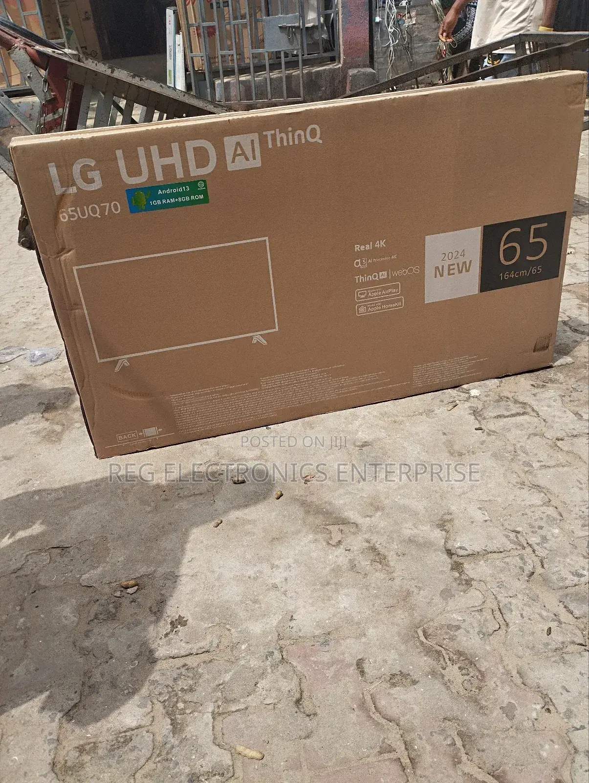 65 Inches LG Smart