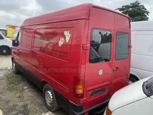 Mercedes-Benz Sprinter 2012 Red