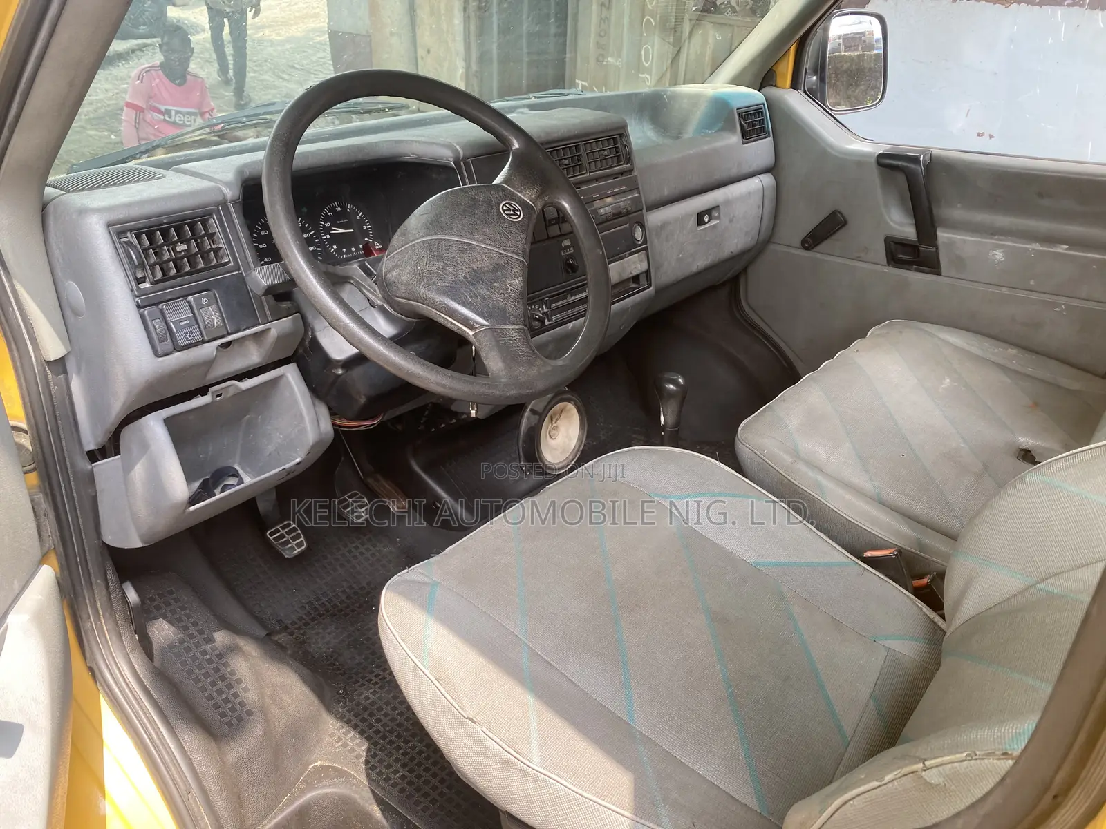 Volkswagen LT 2004 Yellow