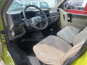 Volkswagen Transporter 2005 Green