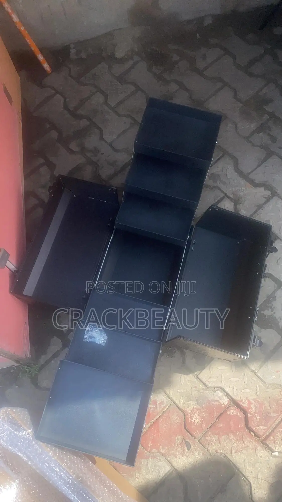 Two Step Make Up Box