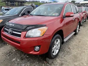 Toyota RAV4 2.5 4x4 2010 Red