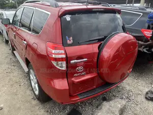Toyota RAV4 2.5 4x4 2010 Red