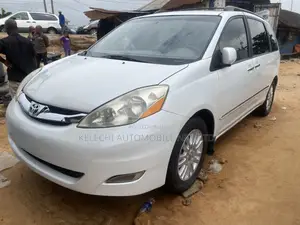 Toyota Sienna XLE Limited 2008 White