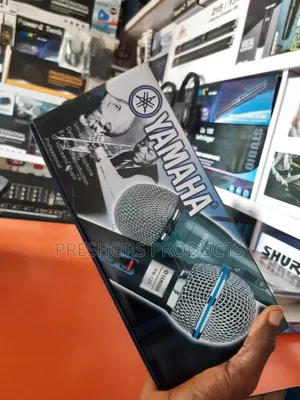 Yamaha Dm725 Dynamic Microphone