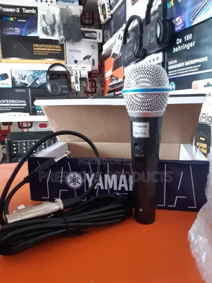 Yamaha Dm725 Dynamic Microphone