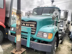 Mack Truck