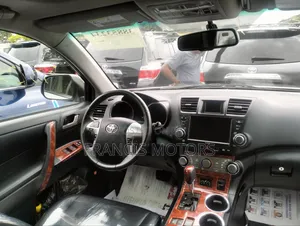 Toyota Highlander 2013 White