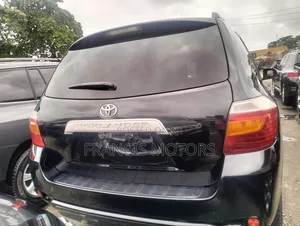 Toyota Highlander 2010 Black