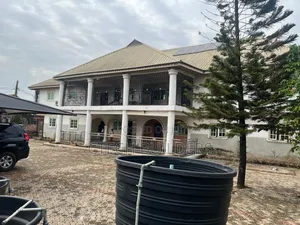 3bdrm Block of Flats in Benin City for sale