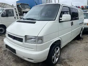 Volkswagen Transporter 2007 White