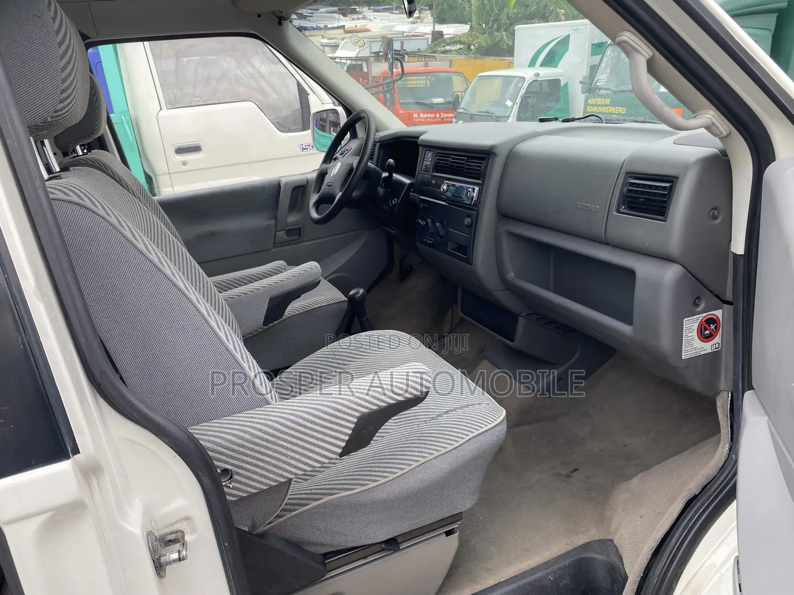 Volkswagen Transporter 2007 White