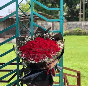Fresh Rose Bouquet