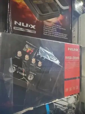 Nux MG 300 Guitar and Bass Processor