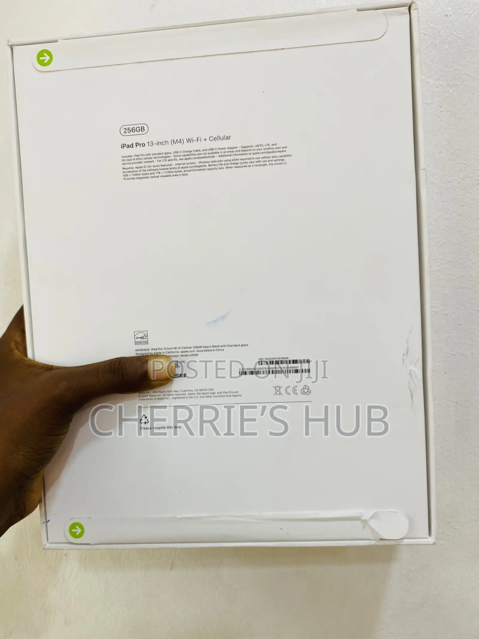New Apple iPad Pro 13 (2024) 256 GB Black