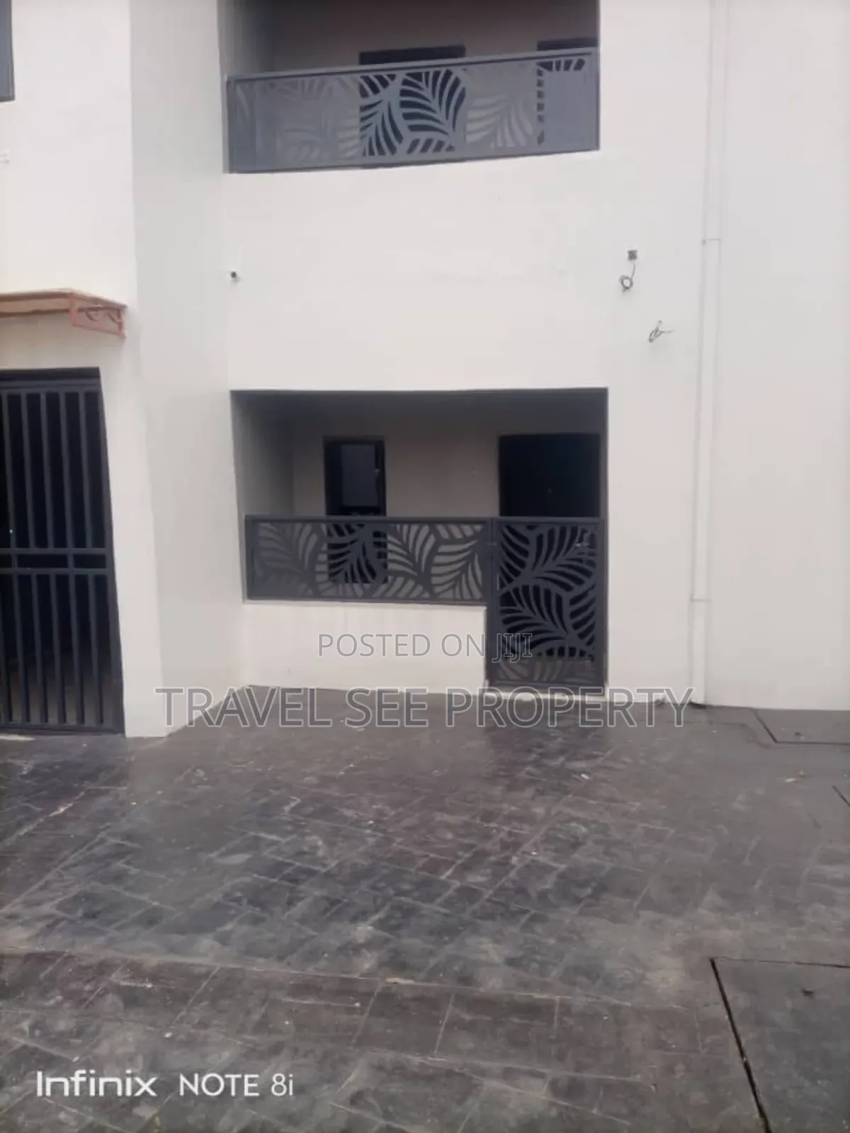 Furnished 2bdrm Mansion in Awoyaya Private for rent