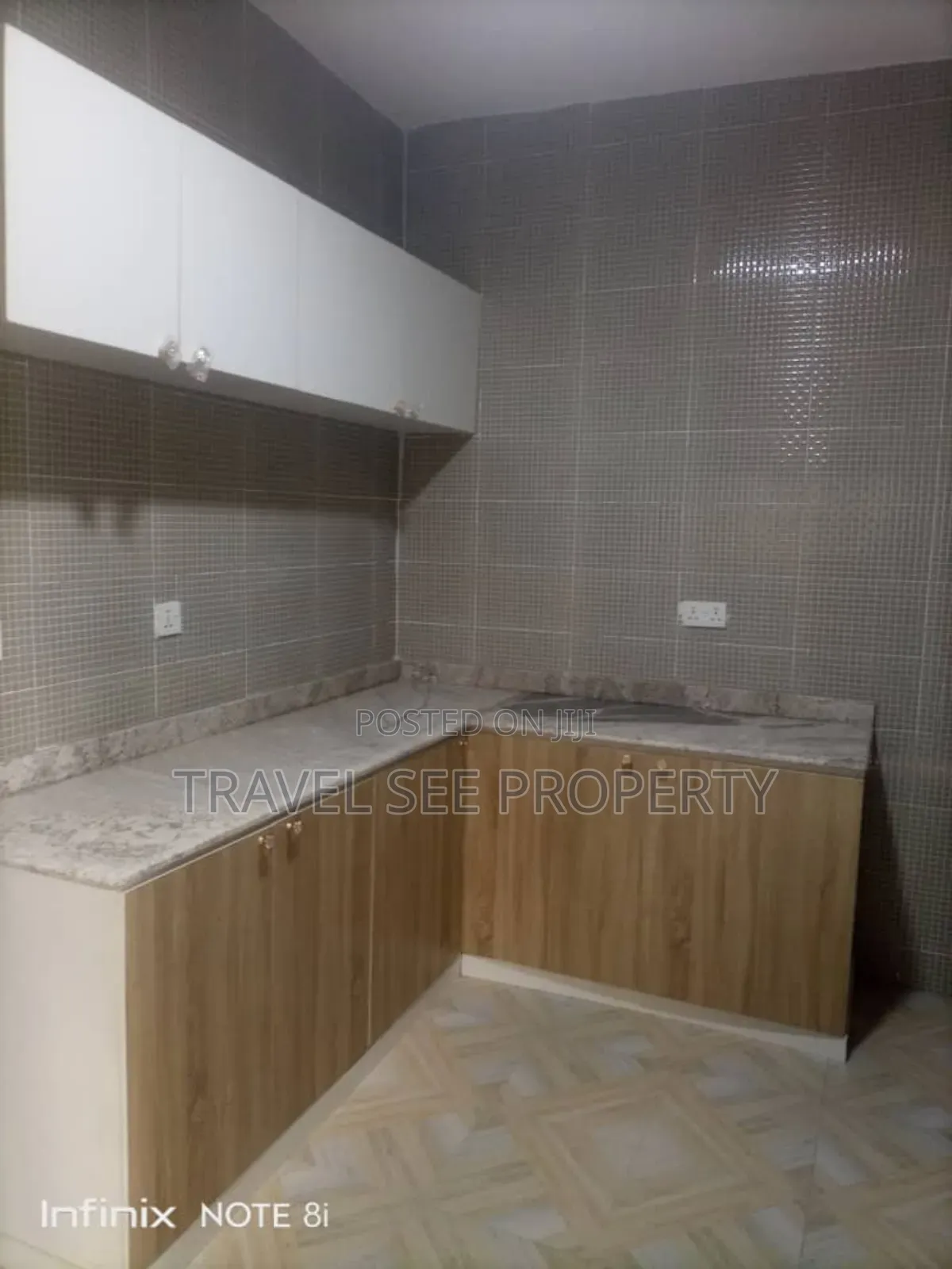 Furnished 2bdrm Mansion in Awoyaya Private for rent