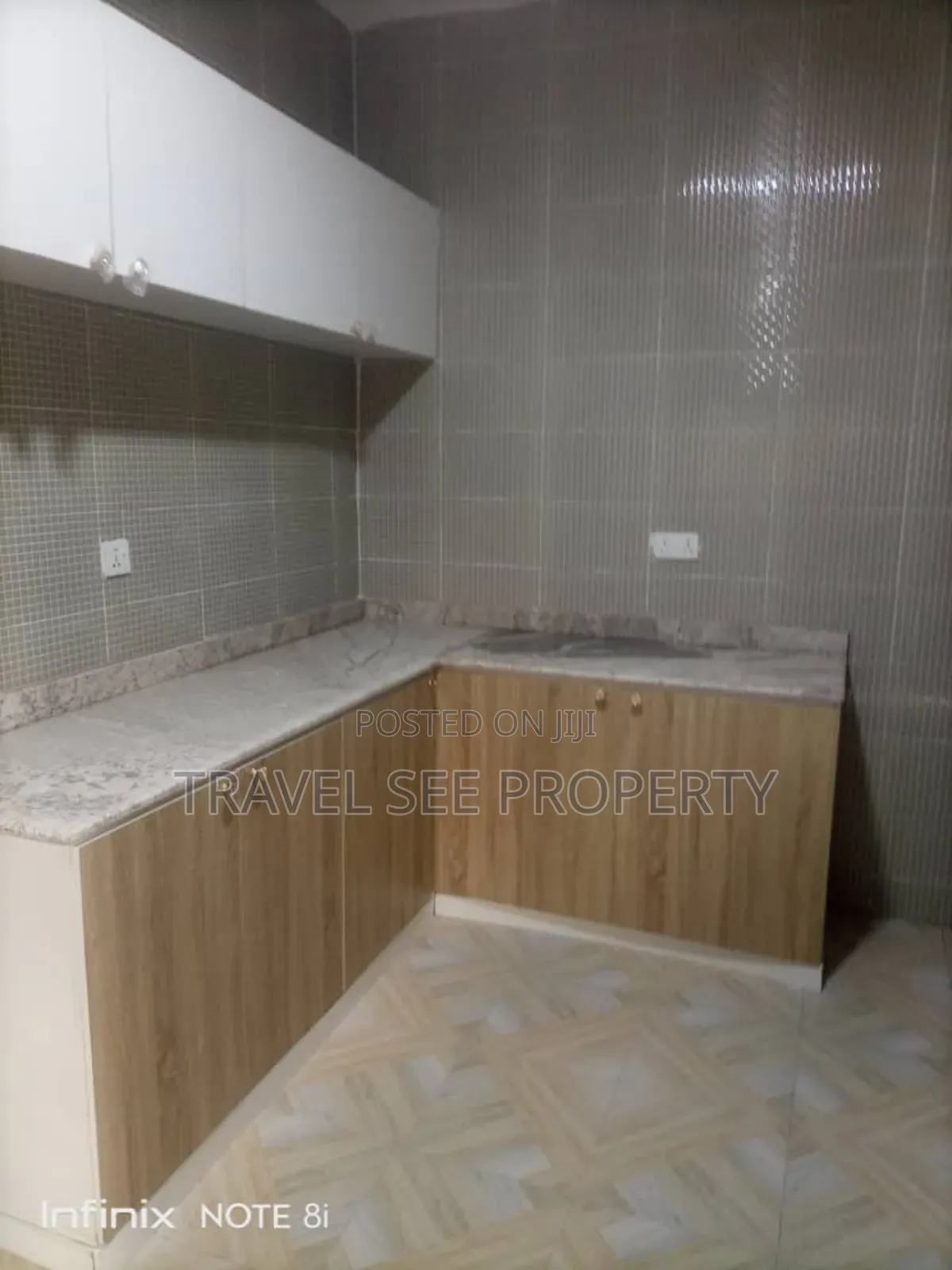 Furnished 2bdrm Mansion in Awoyaya Private for rent