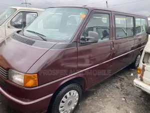 Volkswagen Transporter 2005 Brown