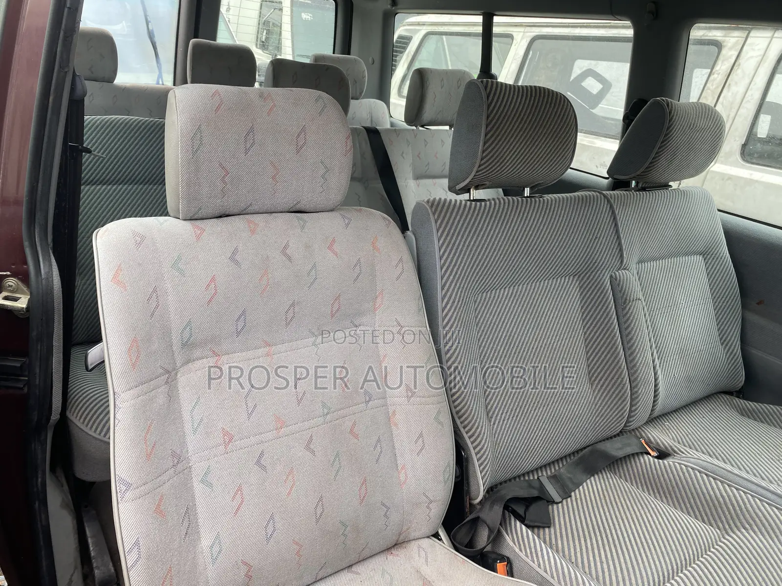 Volkswagen Transporter 2005 Brown