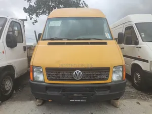 Volkswagen LT 2003 Yellow