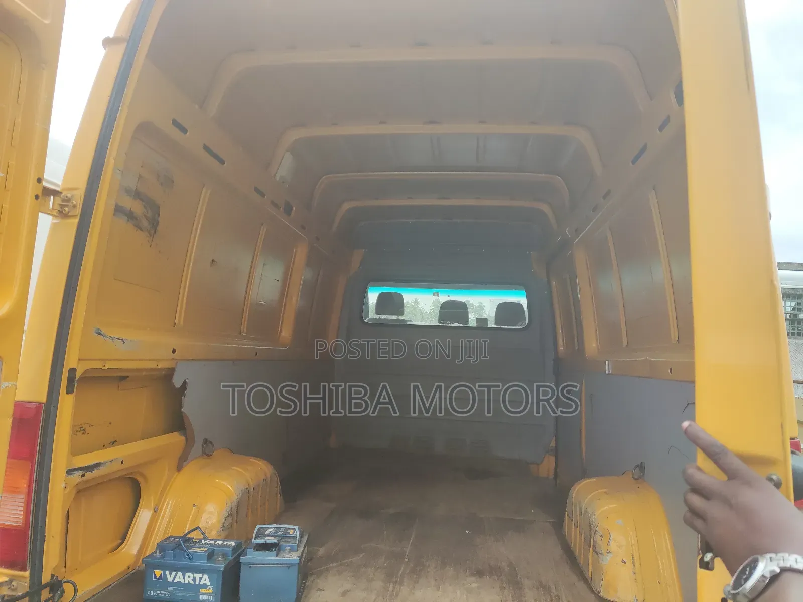 Volkswagen LT 2003 Yellow