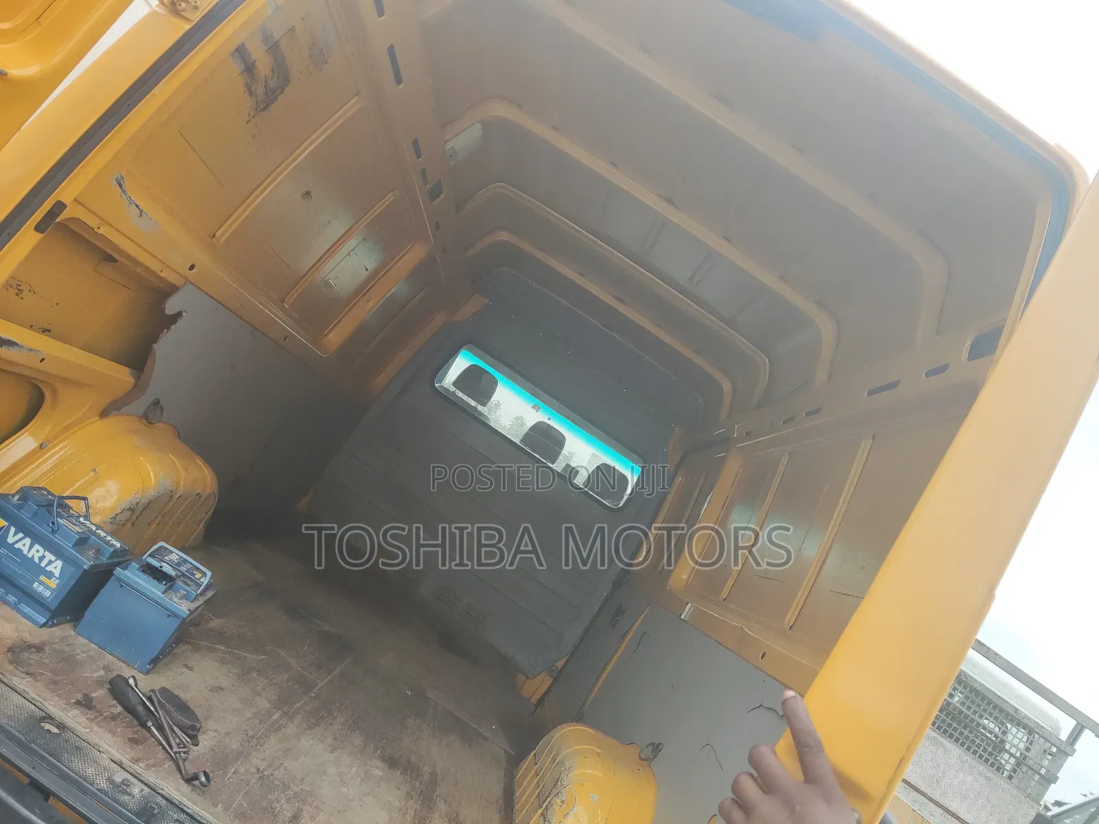 Volkswagen LT 2003 Yellow