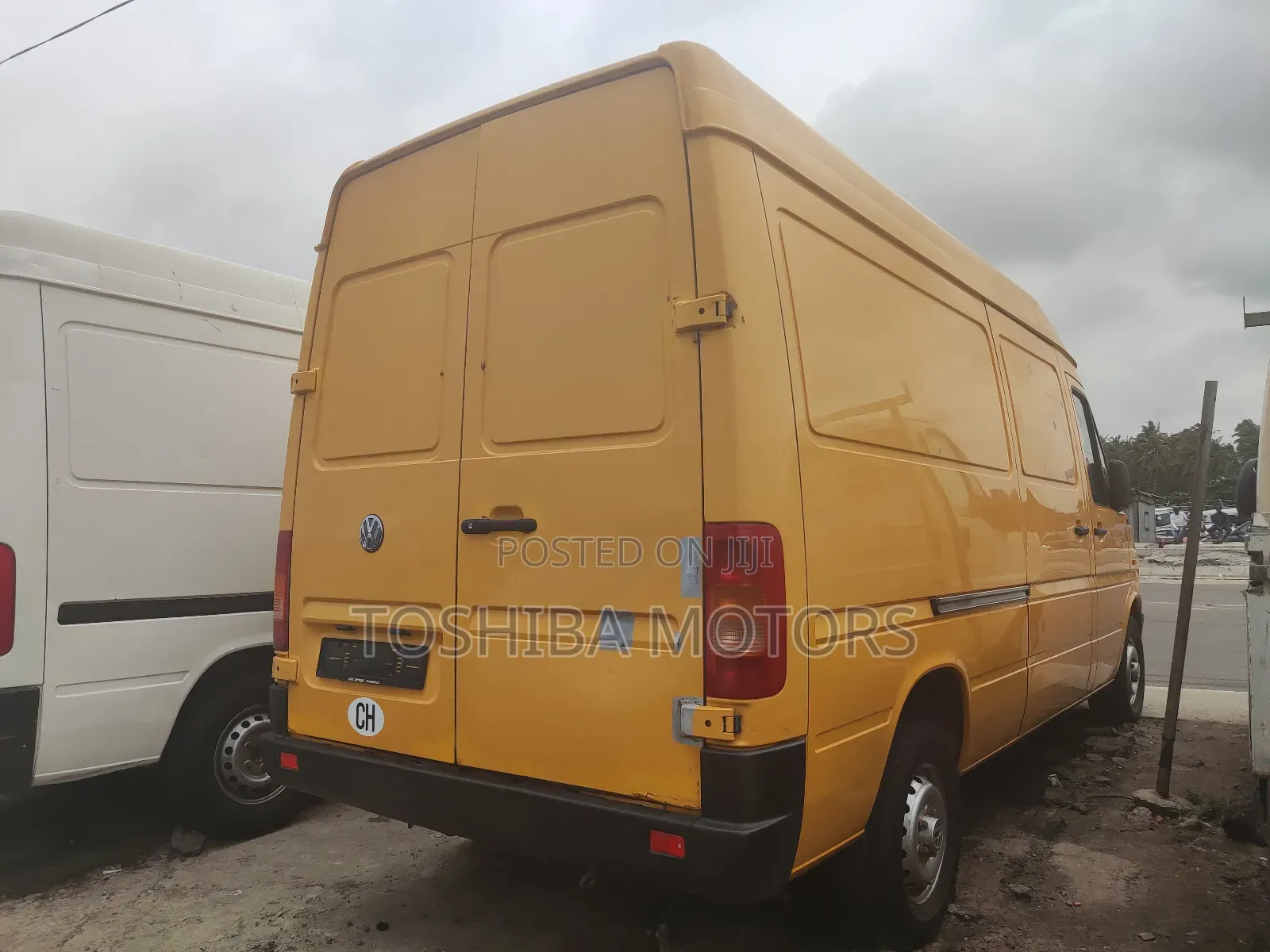 Volkswagen LT 2003 Yellow