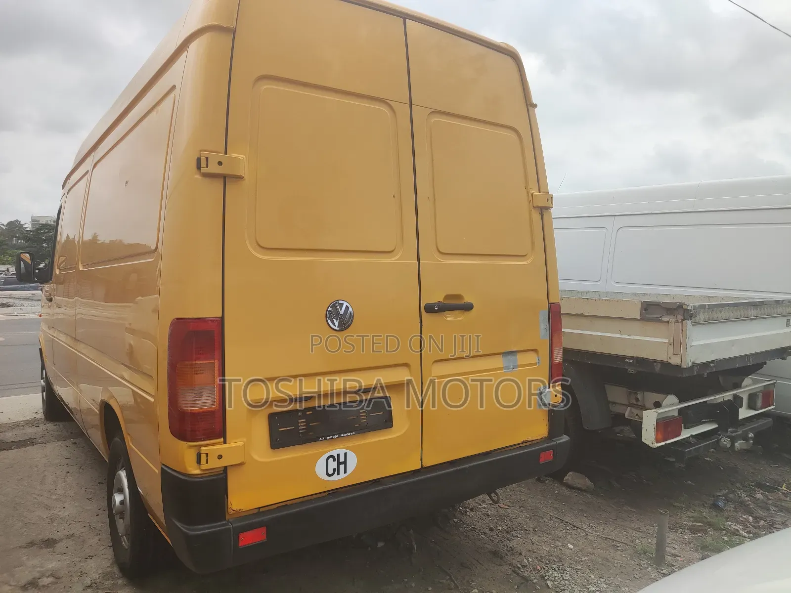 Volkswagen LT 2003 Yellow
