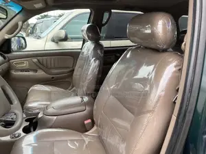 Toyota Sequoia 2003 Green