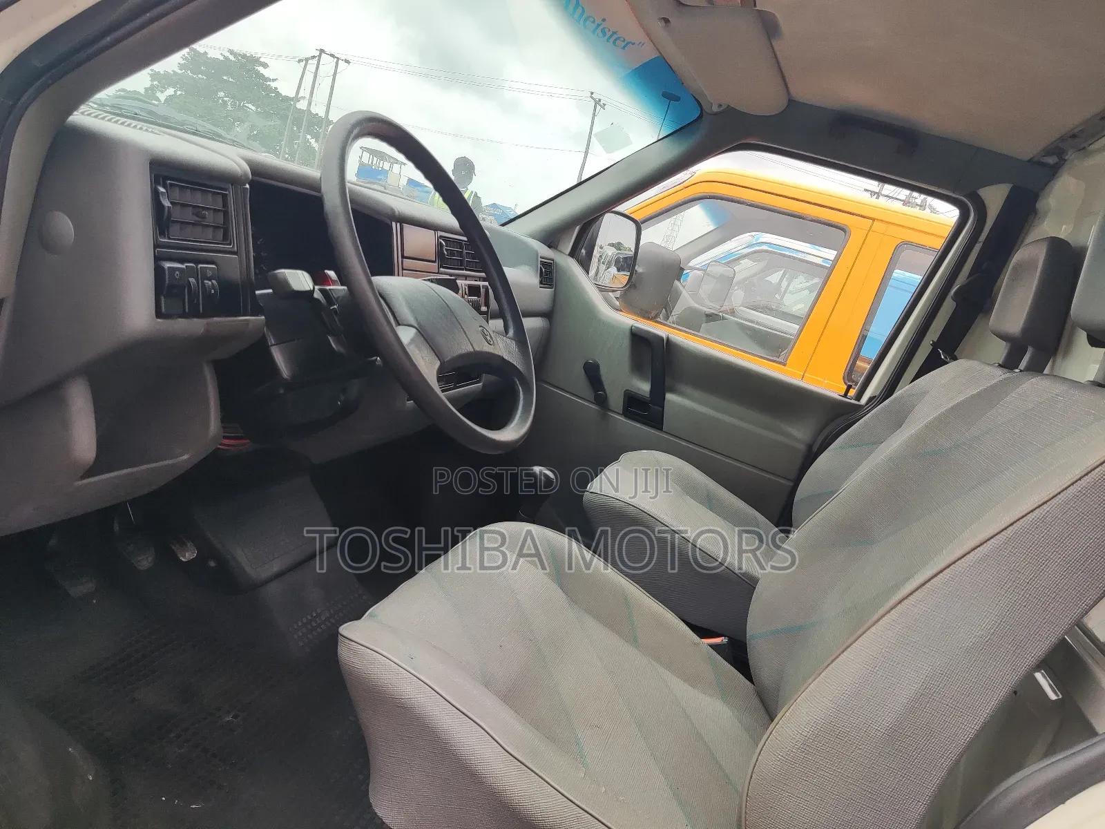 Volkswagen Transporter 2004 White