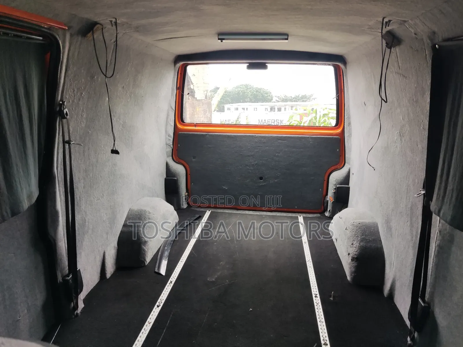 Volkswagen Transporter 2002 Red